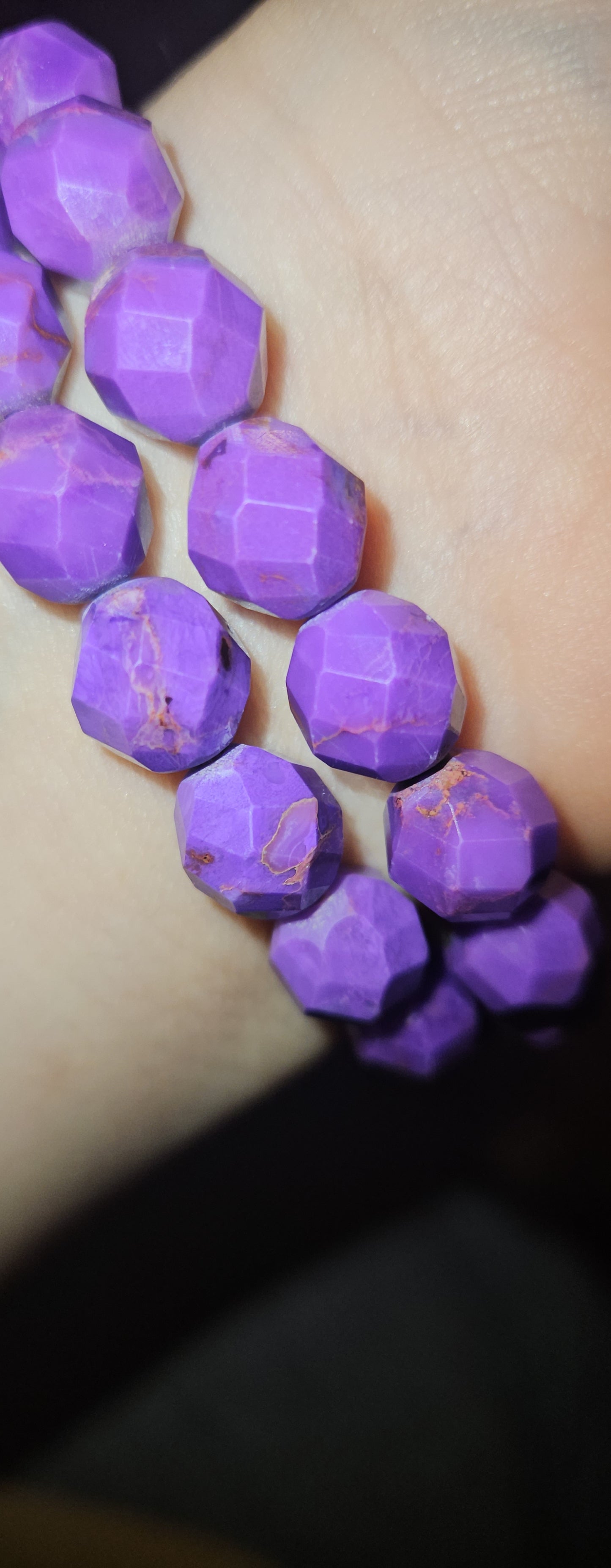 Phosphosiderite faceted Bracelet (UV Reactive)