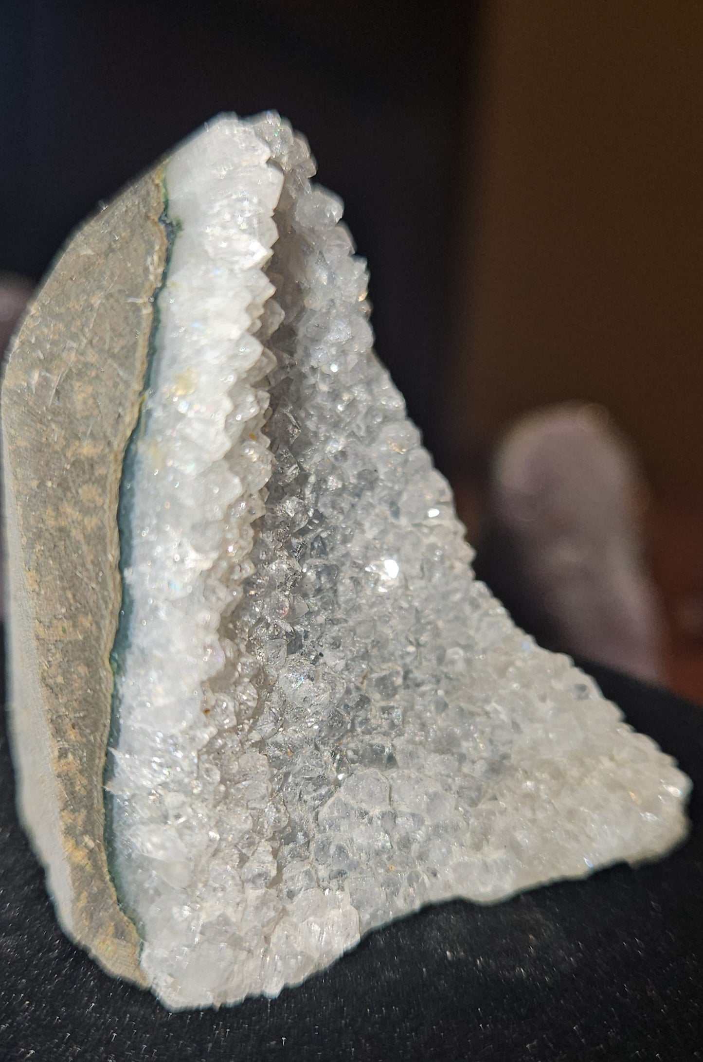 Amethyst Cut Base