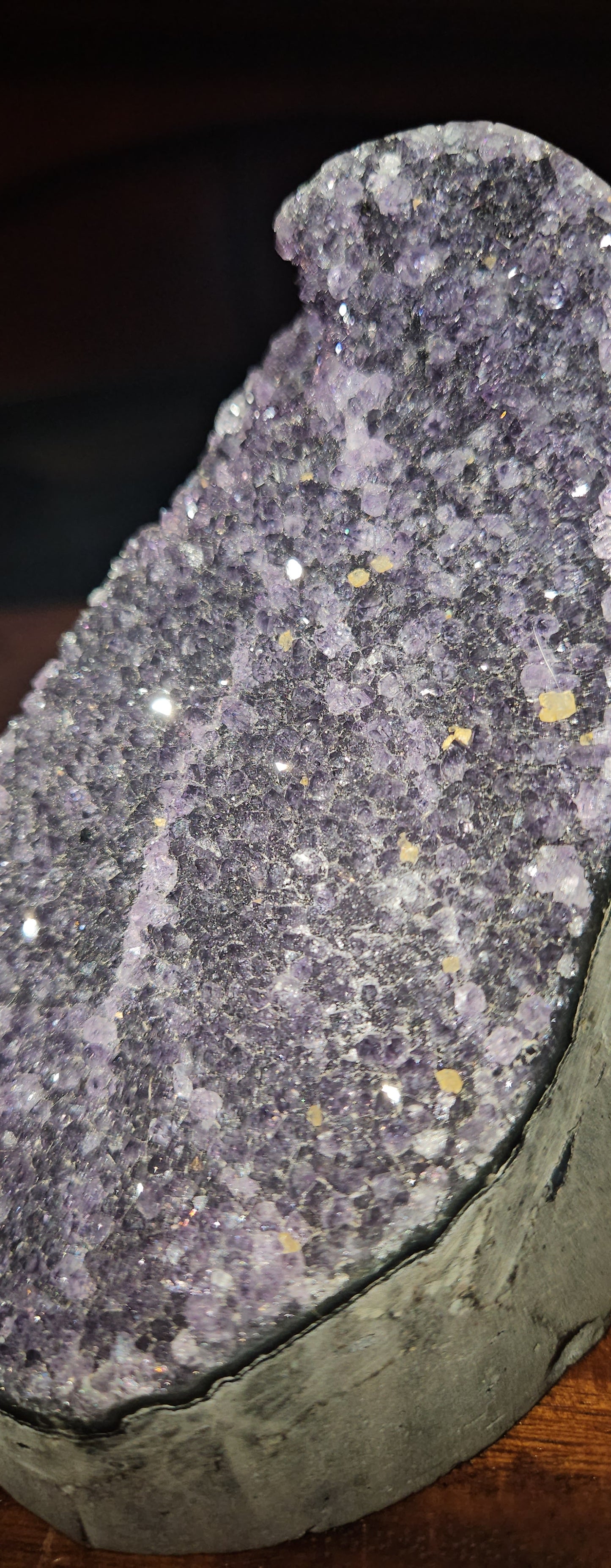 Amethyst Cut Base